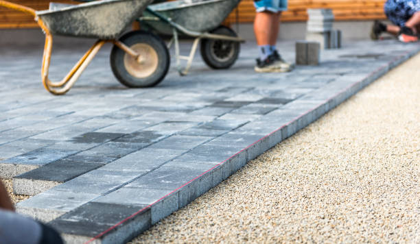 Best Local Driveway Pavers  in Lawton, IA